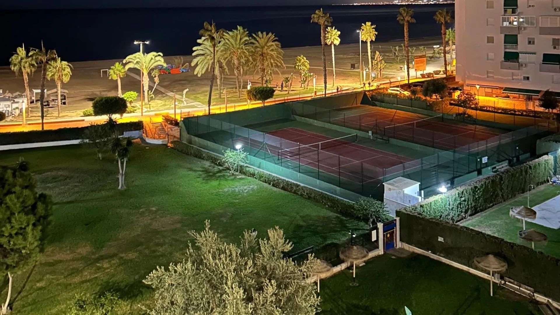 Apartmán Primera Linea De Playa. Magnifica Urbanizacion La Cala Del Moral