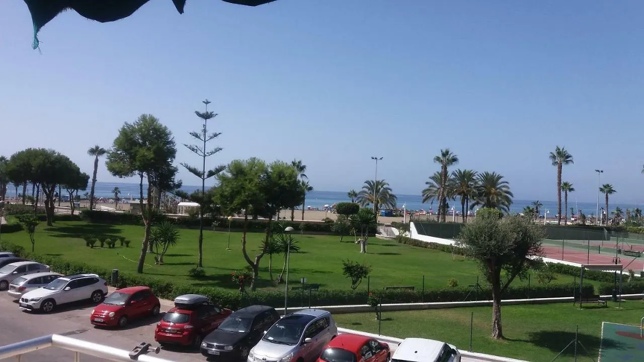 Primera Linea De Playa. Magnifica Urbanizacion Apartment La Cala Del Moral